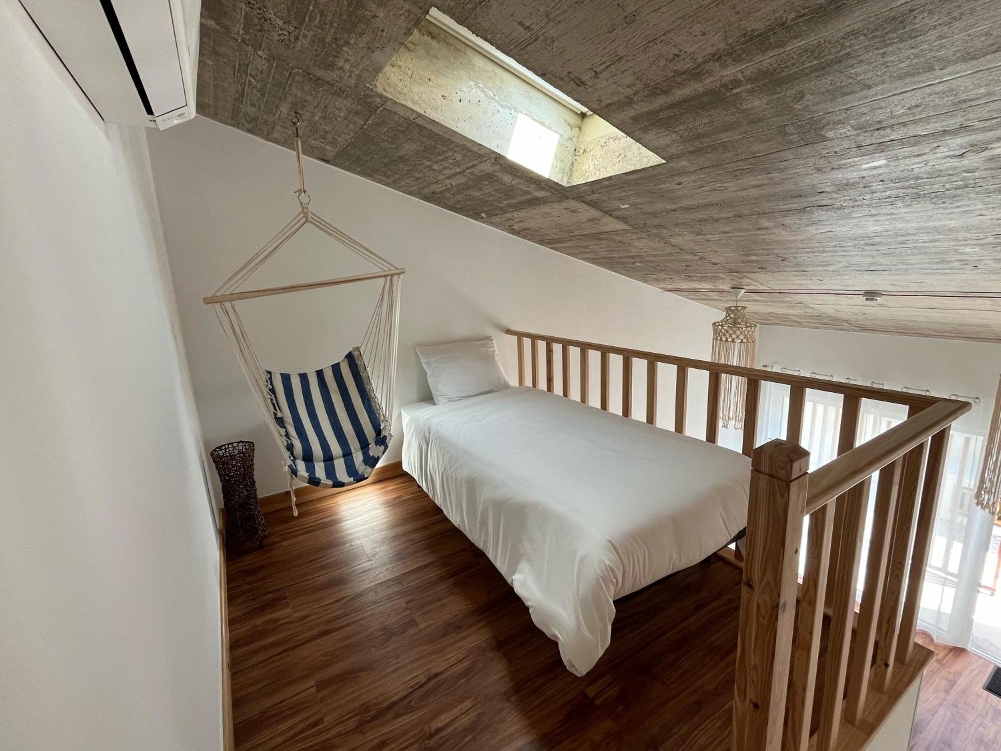 Santa Cruz Dive House Padi Dive Resort 실베이라 외부 사진