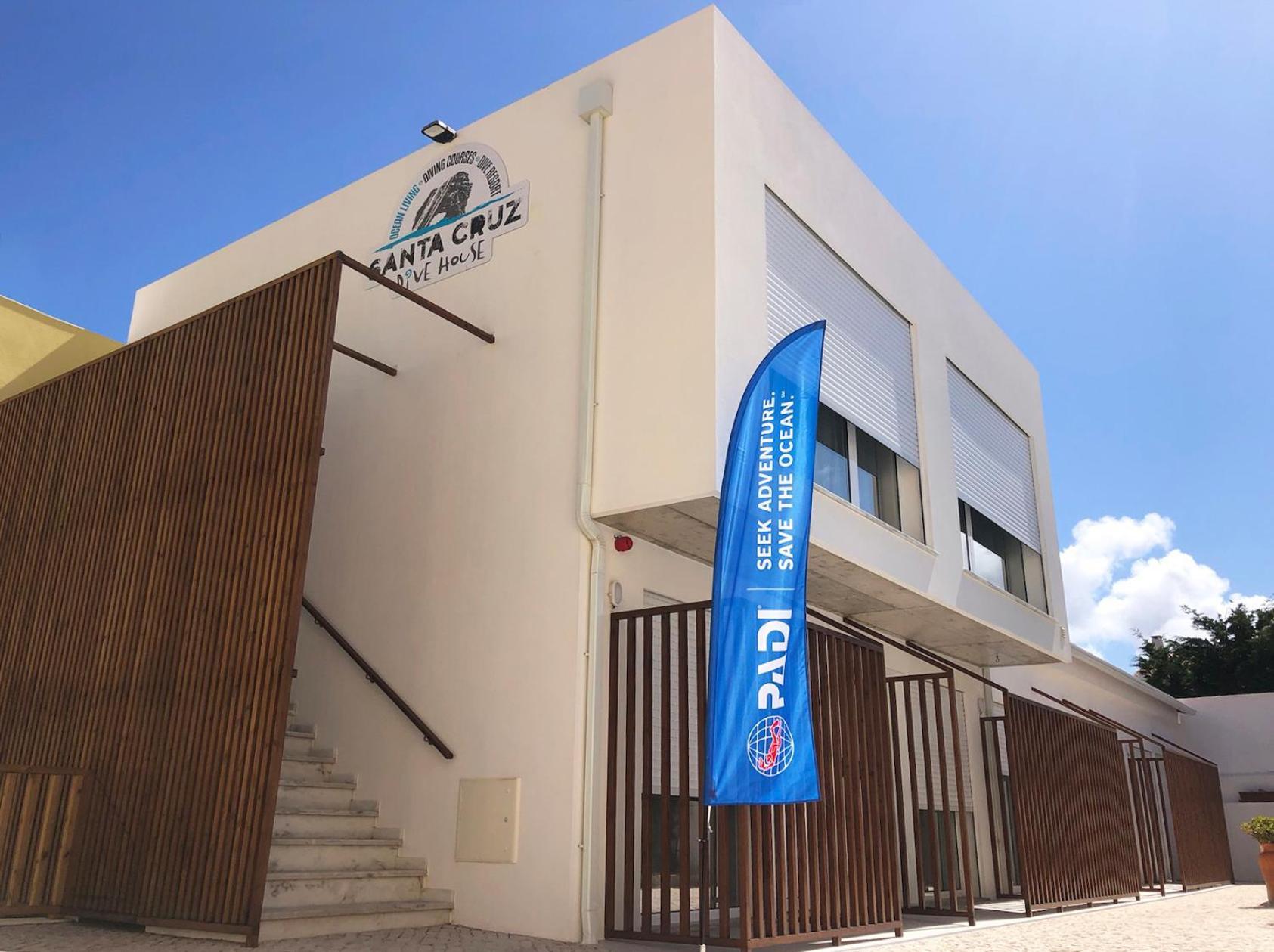 Santa Cruz Dive House Padi Dive Resort 실베이라 외부 사진